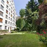 Arnave - 3 Chambres Et Balcon A Auteuil