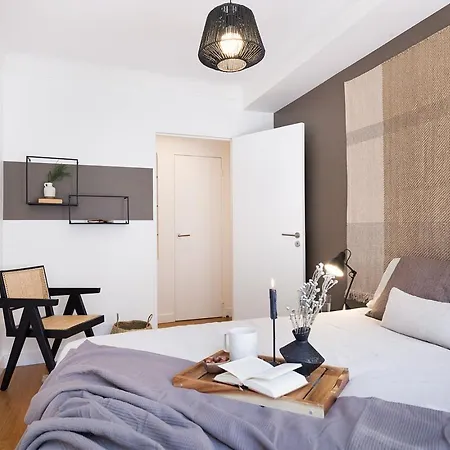 Appartamento Arnave - 3 Et Balcon à Auteuil Parigi